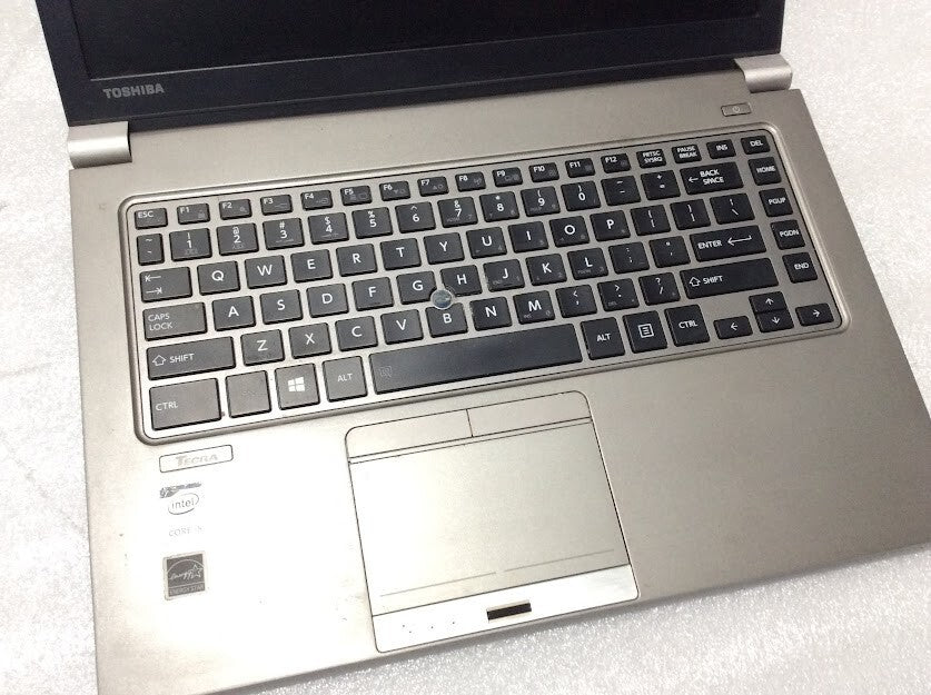 Toshiba Tecra Z40-B Laptop 14" i5-5200U 8GBRAM 525GBHDD USB3.0 VGA Au Stock A-