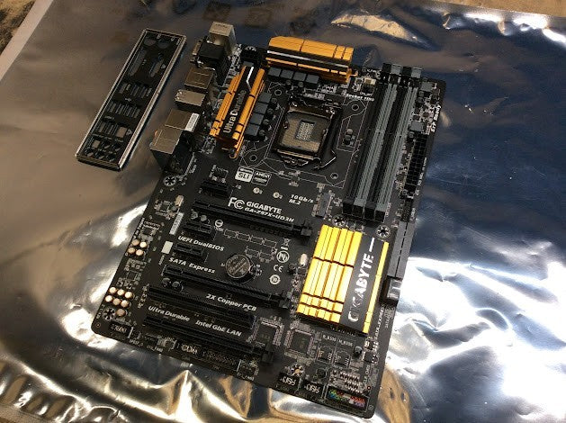 GIGABYTE GA-Z97X-UD3H Motherboard DDR3 ATX LGA 1150 DVI VGA HDMI Intel Z97 [AU]
