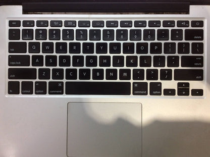 Apple MacBook Pro A1502 Laptop 13.3" i5-5257U@2.70GHz 8GBRAM 256GBSSD EMC2835 B