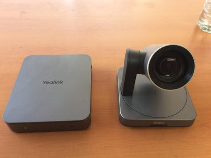 Yealink Mcore Mini PC Windows 11 IoT i5 8G/128SSD with Yealink UVC84 Camera