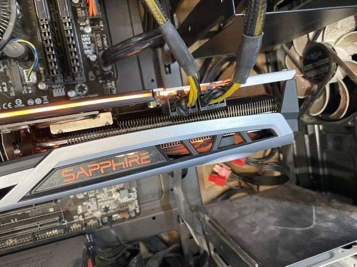 Sapphire Radeon RX 6800 XT SE Gaming OC 16GB GDDR6 Graphic Card HDMI DP USB-C