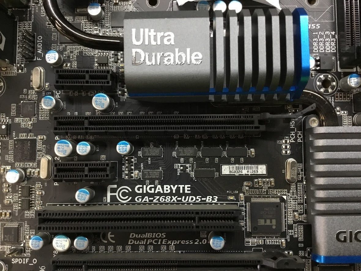 GIGABYTE GA-Z68X-UD5-B3 Motherboard ATX LGA 1155 USB3.0 Intel Z68 Au Seller