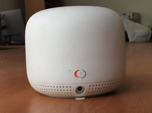 Google Nest WiFi Point H2E Bluetooth Smart Speaker White No charger Au Seller