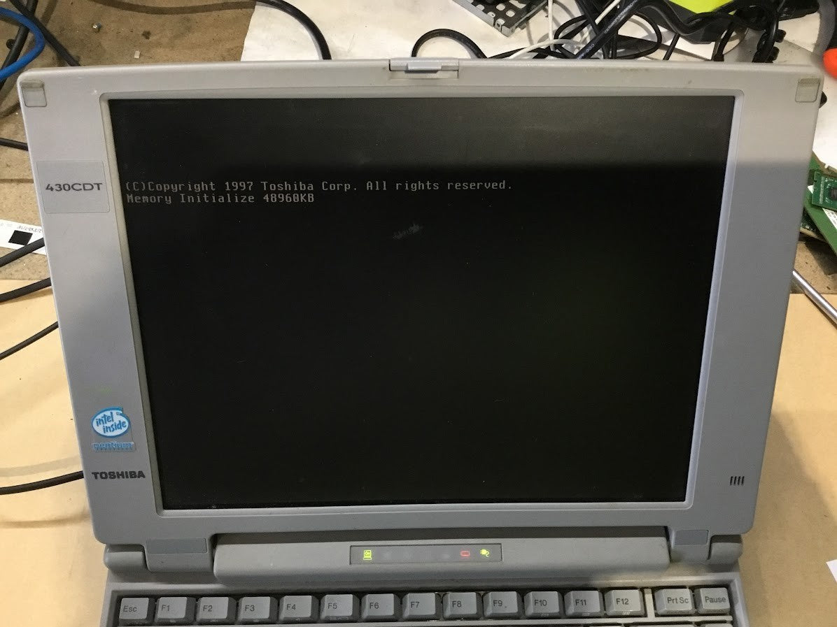 Toshiba Satellite Pro 430CDT Laptop 12.1" Unknown CPU NO HDD VGA Au Seller A-