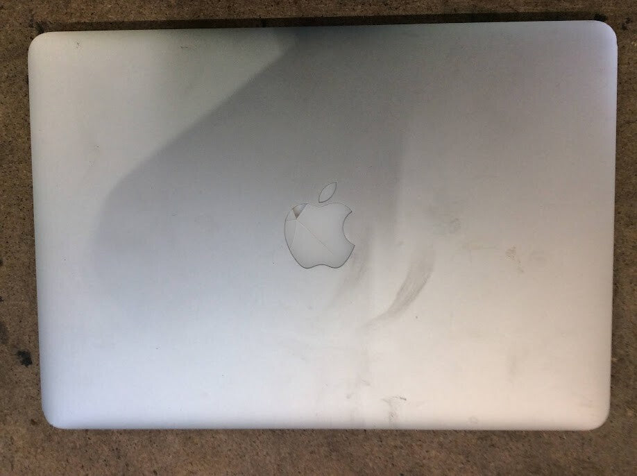 Apple MacBook Pro A1502 Laptop 13.3" i5-4258U 4GBRAM 128GBSSD Silver Au Stock A-