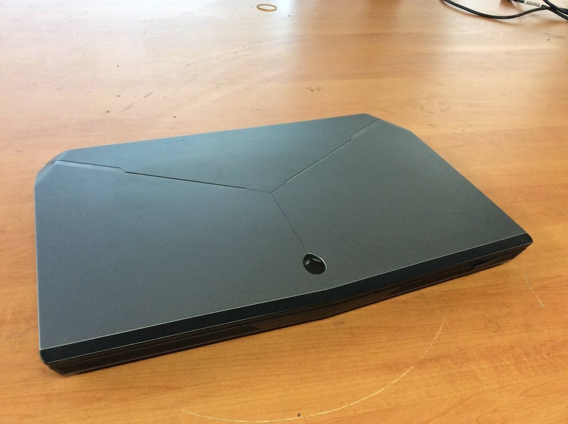 Alienware 17 R3 Gaming Laptop 17.3" i7-6700HQ+GEFORCE GTX960 128SSD+1TB WIn11