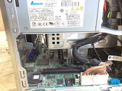 HP ProLiant MicroServer Gen8 NAS File Micro Server intel G1610T 4GBRAM NO HDD A-