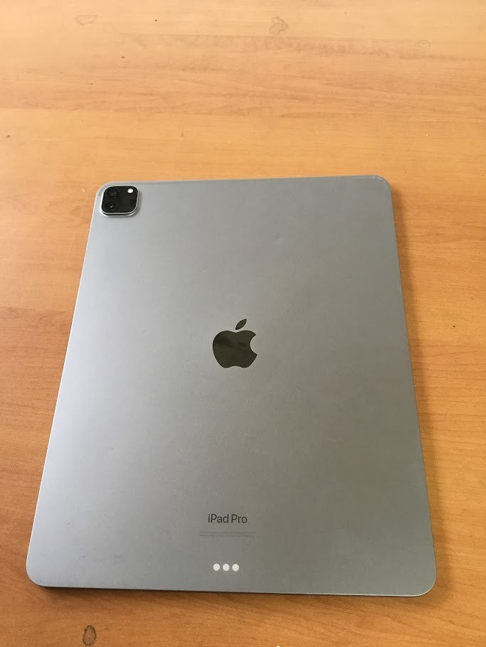 [AU] Apple iPad Pro 6th Gen A2436 Tablet 12.9" 128G Wi-Fi Type-c See description