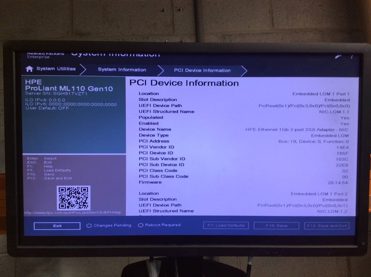 HPE ProLiant ML110 Gen10 Tower Xeon Bronze 3206+HPE S100i SR G10 16GB PC4 Win11
