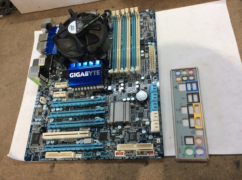 GIGABYTE GA-X58A-UD3R Motherboard ATX Socket B 1366 w/Intel i7-950 CPU [AU]