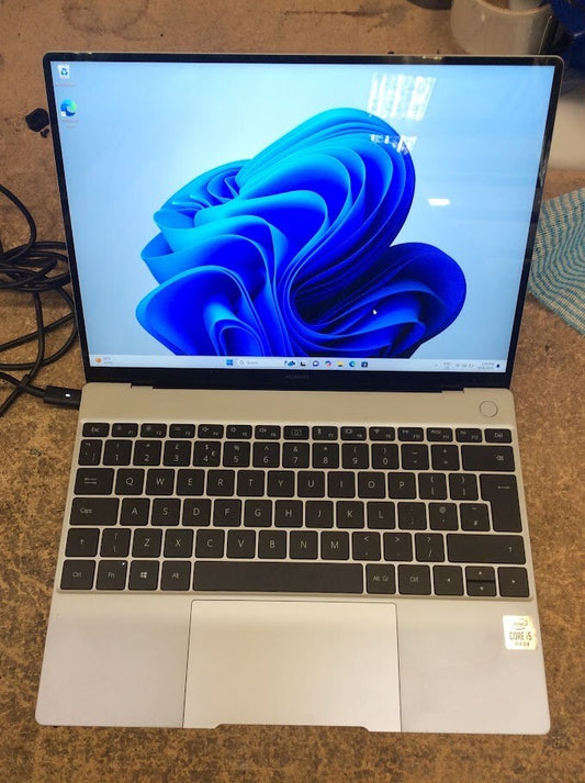 Huawei MateBook EUL-W19P Laptop 13" i5-10210U 16GBRAM 512GBSSD USB-C Au Seller B