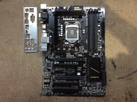 Gigabyte GA-Z170-D3H Motherboard DDR4 ATX LGA 1151 HDMI VGA DVI USB-C Intel Z170