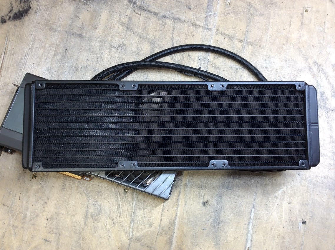 Sapphire TOXIC Radeon RX 6900 XT GAMING OC 16GB GDDR6 Liquid Cooled HDMI DP [AU]
