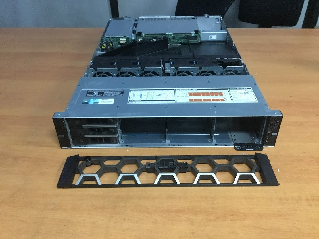[AU] Dell PowerEdge R540 Server Xeon Silver 4214R@2.4GHz+16GBPC4+3x600GB A-