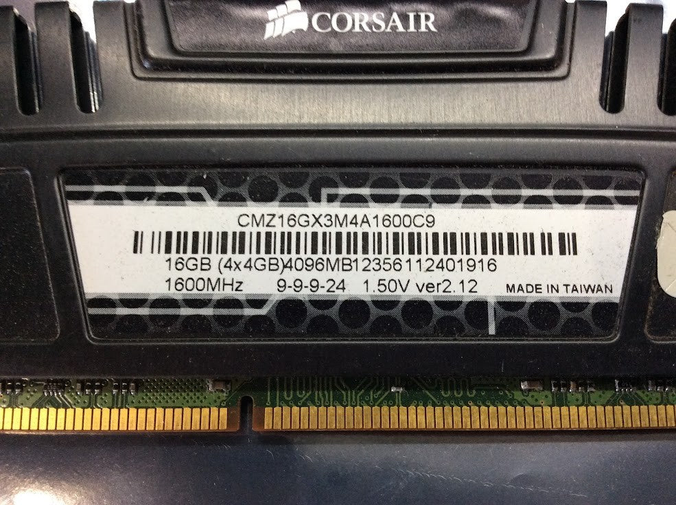 Corsair Memory Vengeance CMZ16GX3M4A1600C9 16GB Desktop Memory KIT OF 4 [AU]