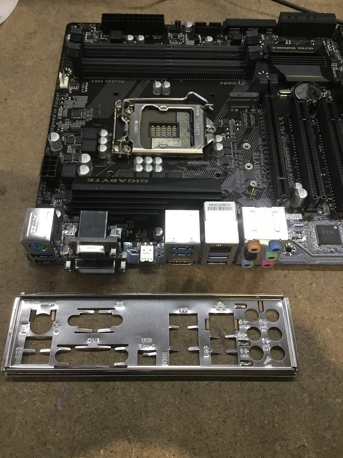 GIGABYTE GA-Z270M-D3H Motherboard mATX LGA 1151 VGA HDMI DVI USB-C Intel Z270