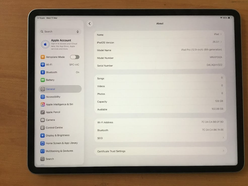 [AU] Apple iPad Pro 6th Gen A2436 Tablet 12.9" 128GB Space Grey Wi-Fi Touch A-