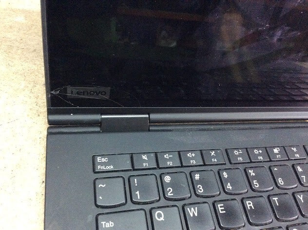 Lenovo ThinkPad X1 Yoga 3rd Gen Laptop 14" i5-8250U 8GBRAM 256GB HDMI Black B