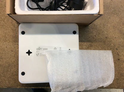 Ubiquiti Unifi USG 4-port Network Gateway Controller White Tested With Charger