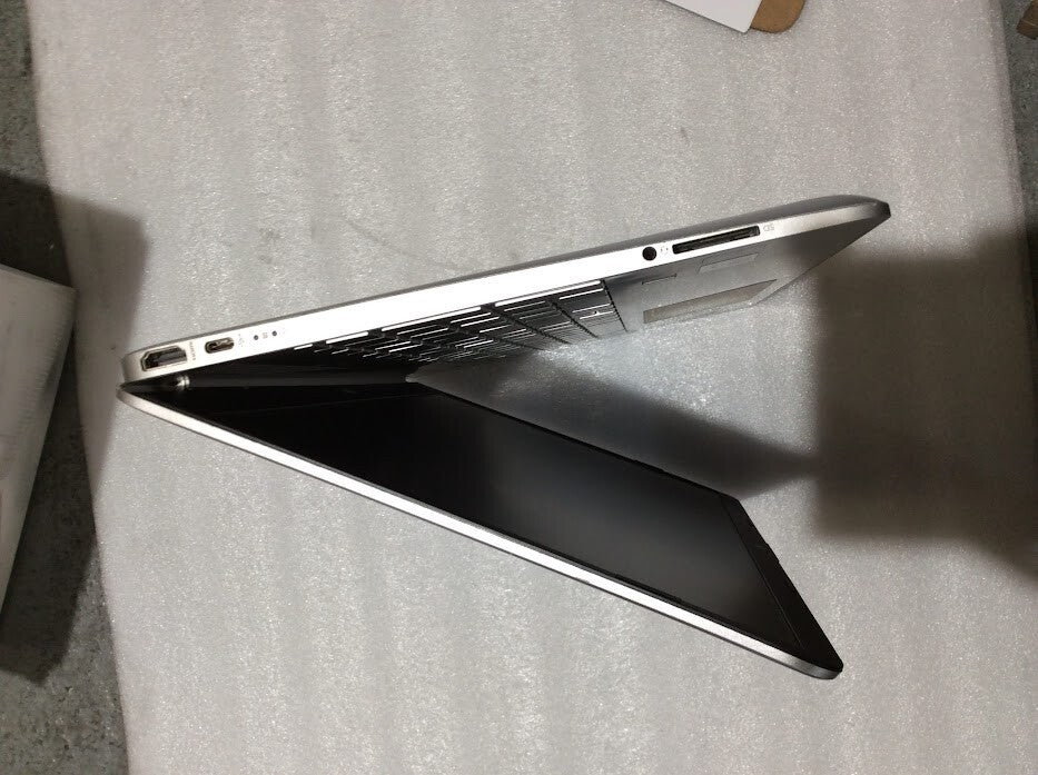 HP 15S FQ1 XXX Laptop 15.6'' i7-1065G7 16GBRAM 1TBSSD HDMI USB-C Au Seller A-