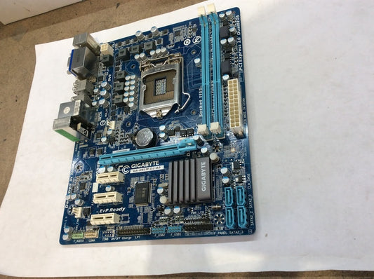 GIGABYTE GA-H61M-D2-B3 Motherboard micro ATX LGA 1155 VGA DVI Intel H61 [AU]