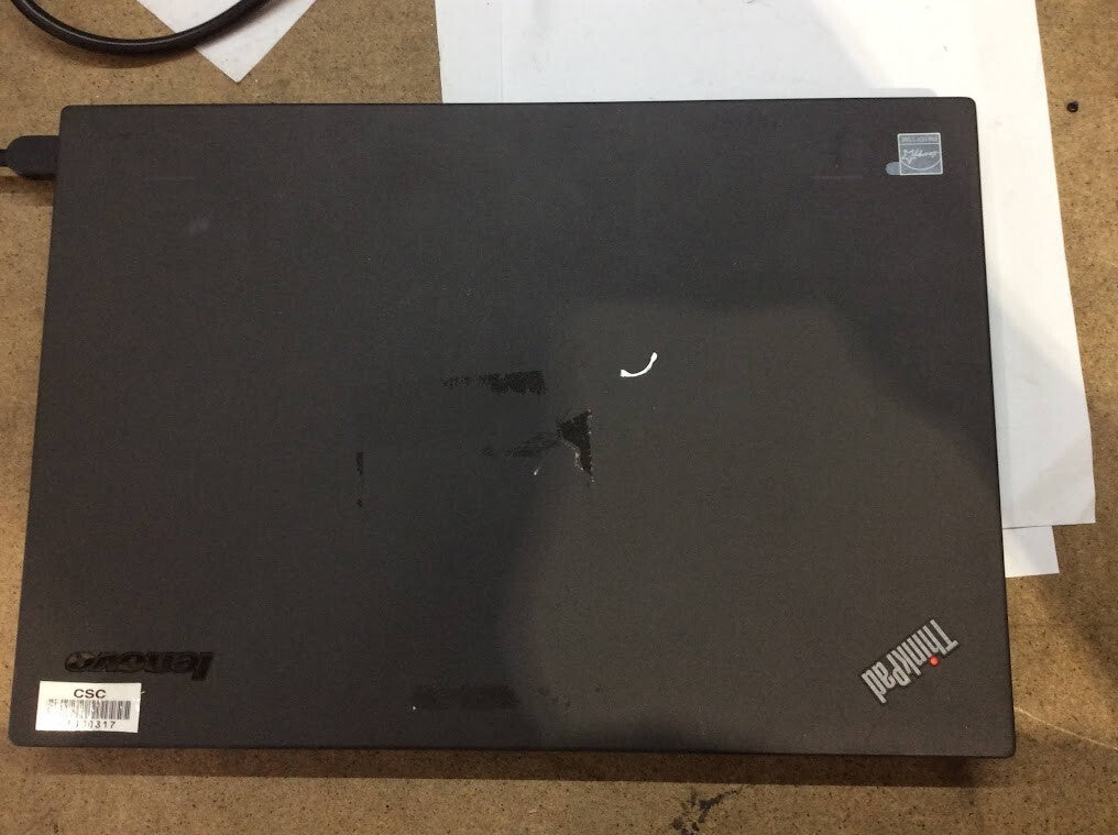 Lenovo ThinkPad T450 Laptop 14'' i5-5300U@2.30GHz 4GBRAM 128GBSSD Mini-DP VGA A-