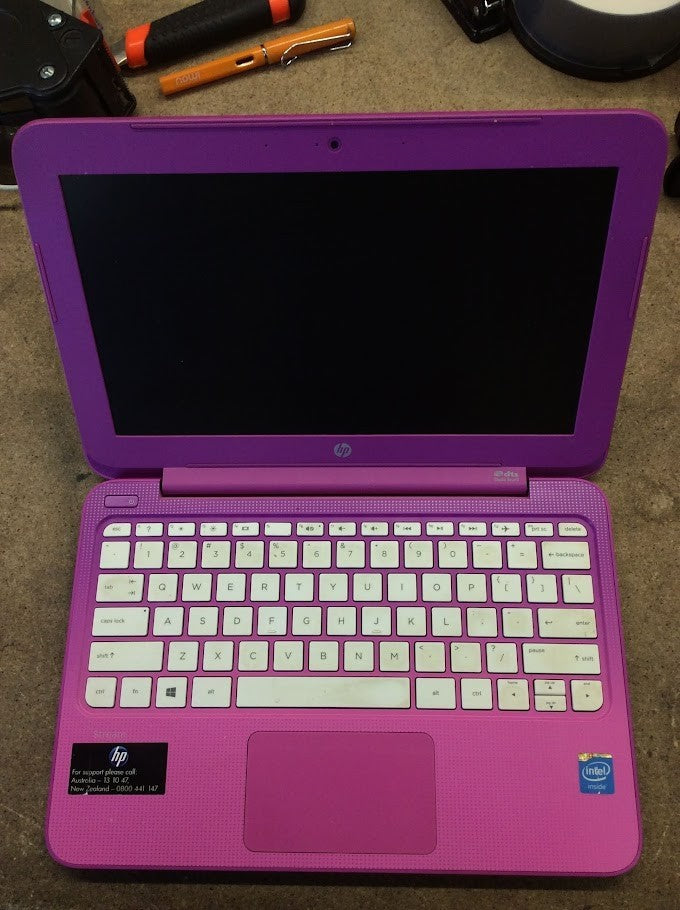HP Stream 11 Laptop 11.6" Celeron N2840 2GBRAM 32GB VGA HDMI Pink Au Seller A-