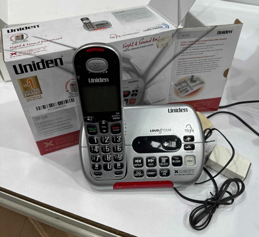 Uniden SS E35 Integrated Digital Answering Machine Slow Playback Buttons Silver