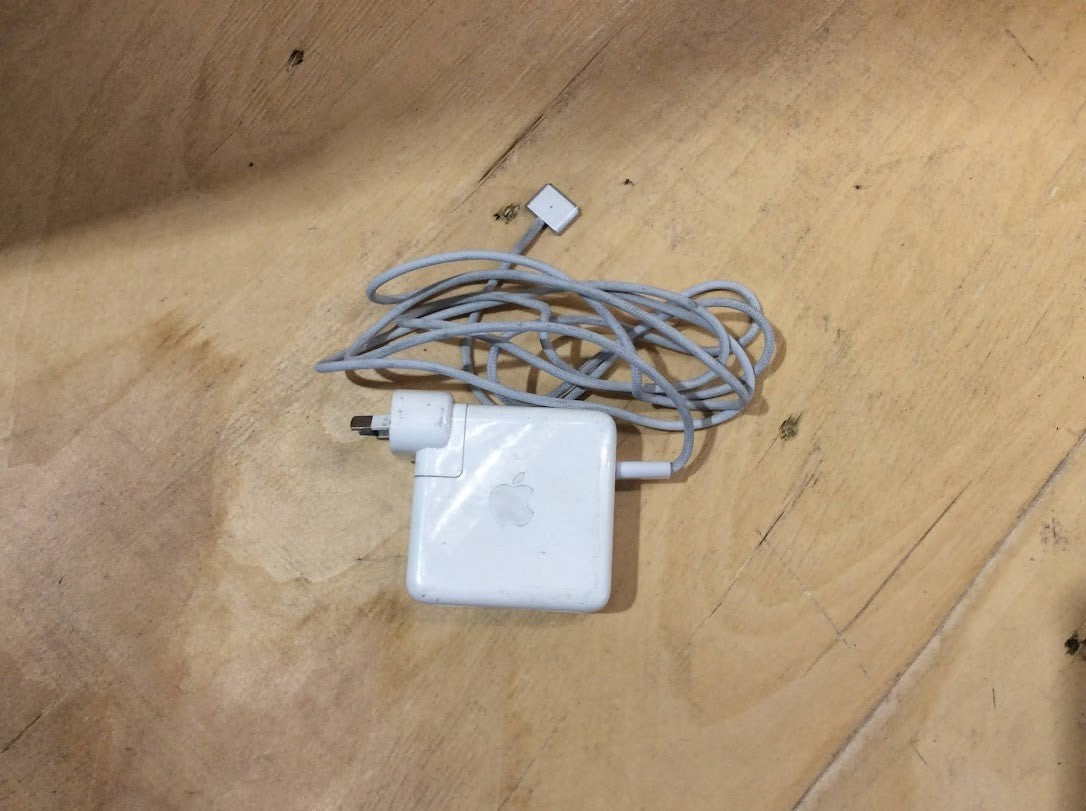Apple MacBook Pro A2485 Laptop 16'' M1 PRO 32GBRAM 1TBSSD USB-C [AU Seller] B
