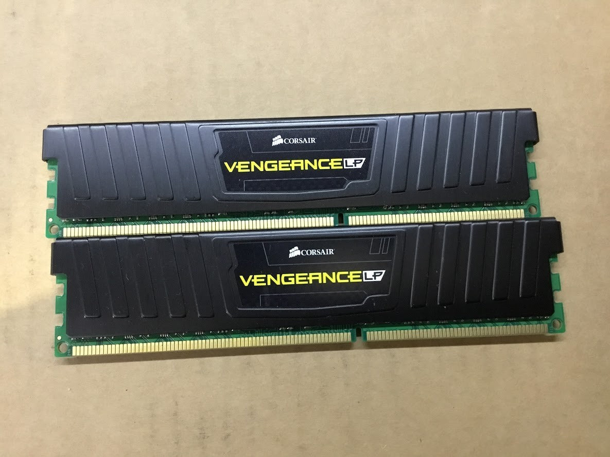 Corsair Vengeance DDR3 CML16GX3M2A1600C9 16GBRAM Desktop Memory Black Au Seller