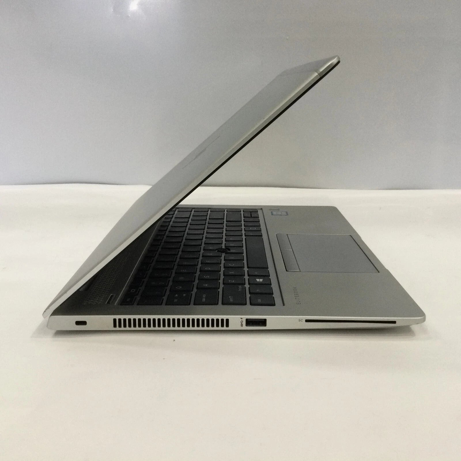 [AU]HP EliteBook 840 G5 Laptop 14" i5-8250U 8GBRAM 256GBSSD HDMI USB-C Win11 A-
