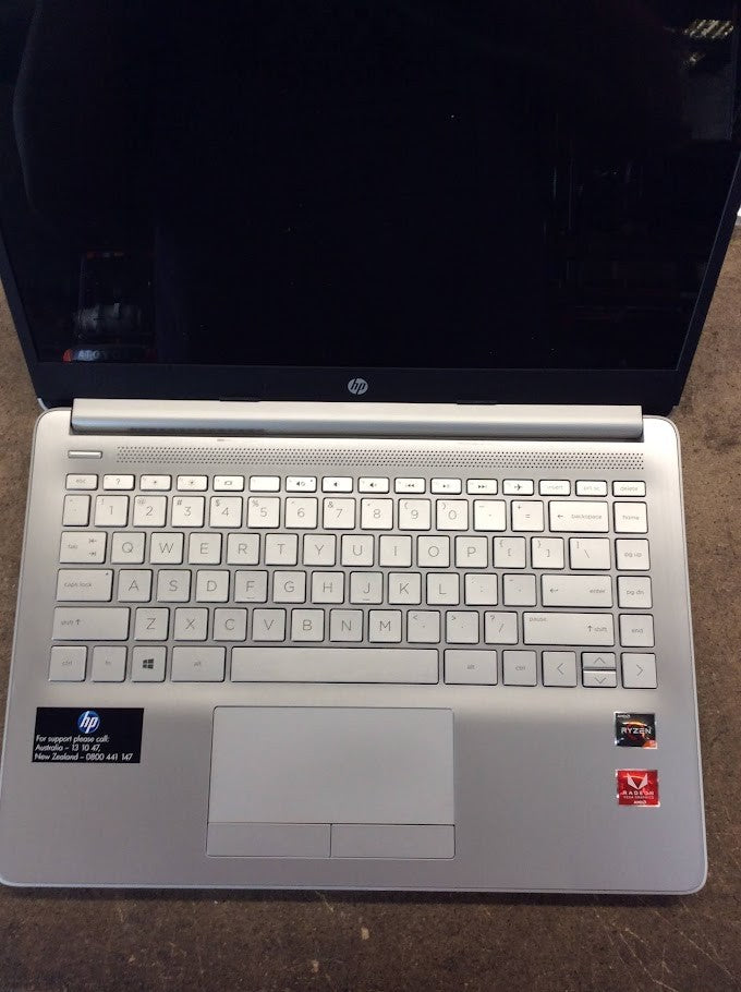 [AU] HP 14S-DK0094AU Laptop 14" RYZEN 5 3500U 8GBRAM 512GBSSD USB3.0 Win11 A-