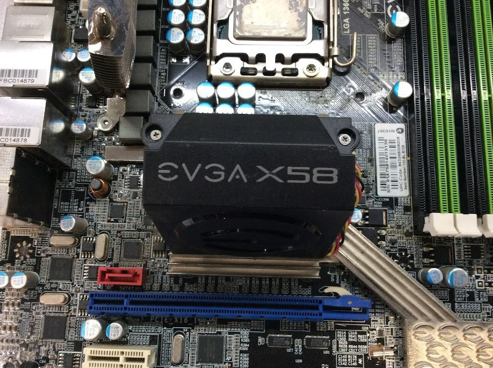 EVGA X58 SLI Motherboard LGA-1366 Intel X58 With CPU Intel i7-920 [AU Seller]