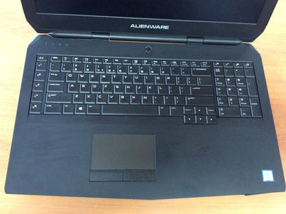 Alienware 17 R3 Gaming Laptop 17.3" i7-6700HQ+GEFORCE GTX960 128SSD+1TB WIn11