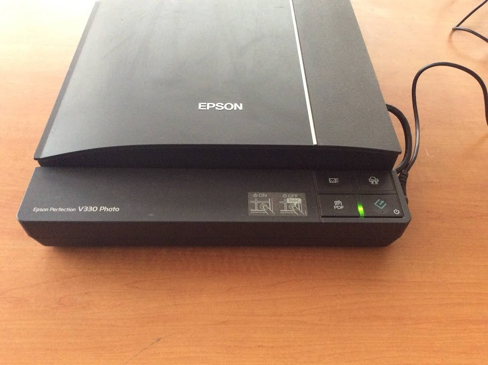 [AU Seller] Epson Perfection V330 Photo Scanner With AC Adapter and Cable