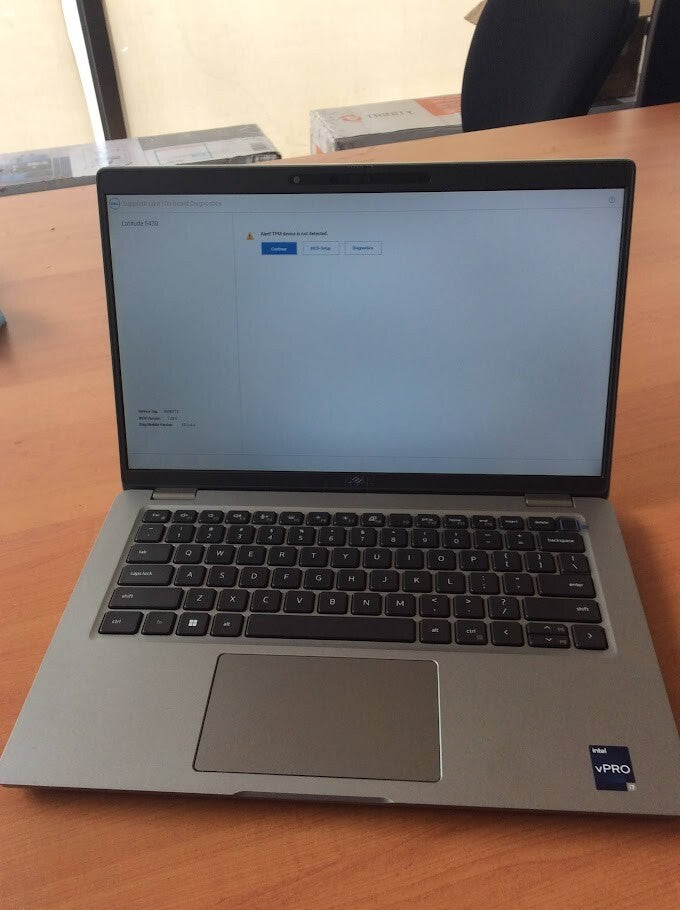 DELL Latitude 5430 12th Gen Laptop 14'' i7-1265U 32GBRAM 256GB USB-C Win10 A-