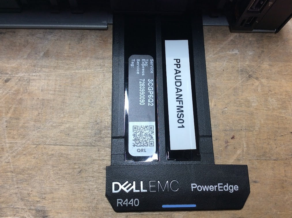 Dell PowerEdge R440 2 x Xeon Bronze 3104+2*PSU+8GB PC4+4 Ports Network Card A-
