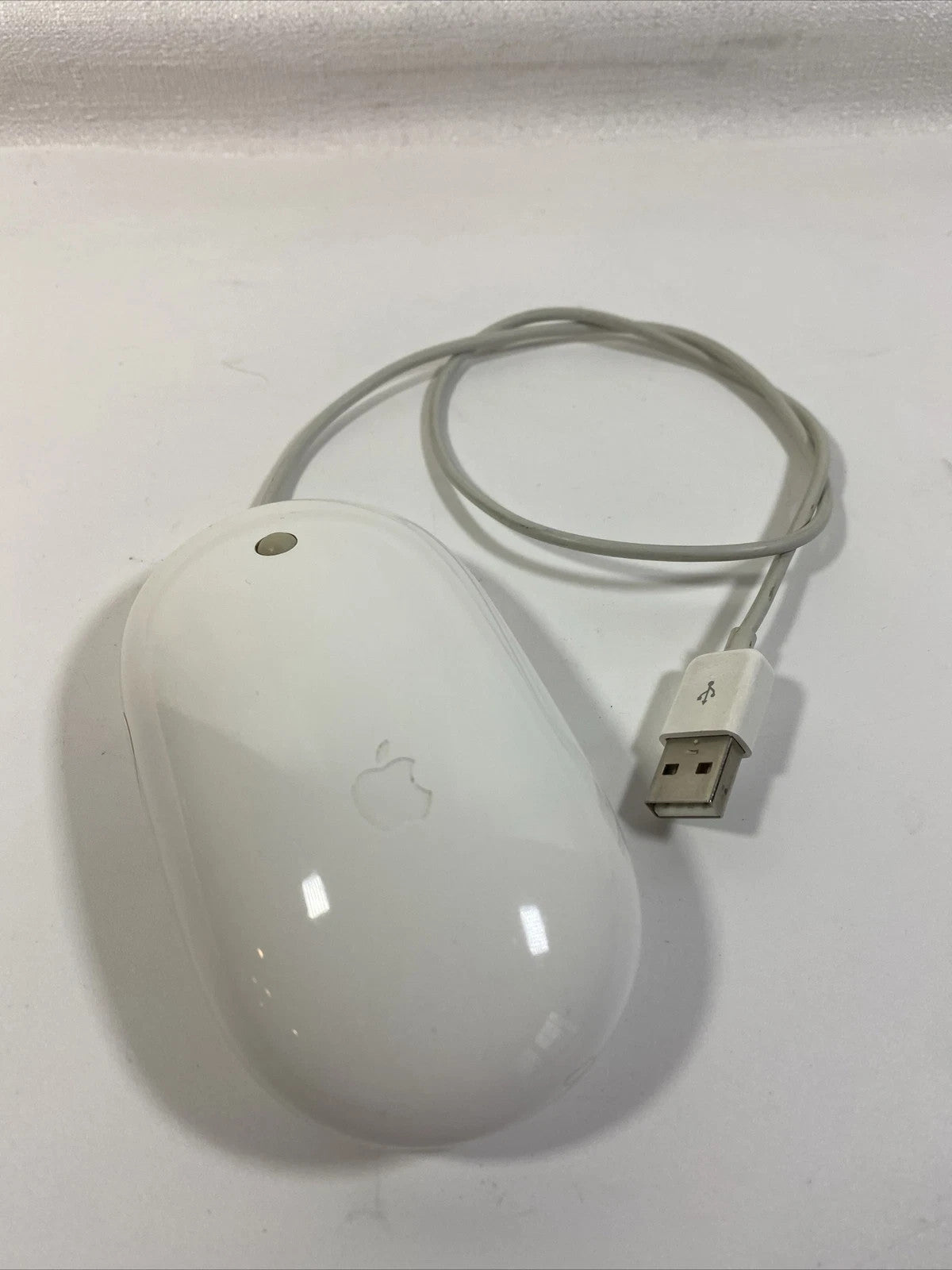 Apple A1152 Wired Mouse USB Laser Mighty Mouse White [AU Seller]