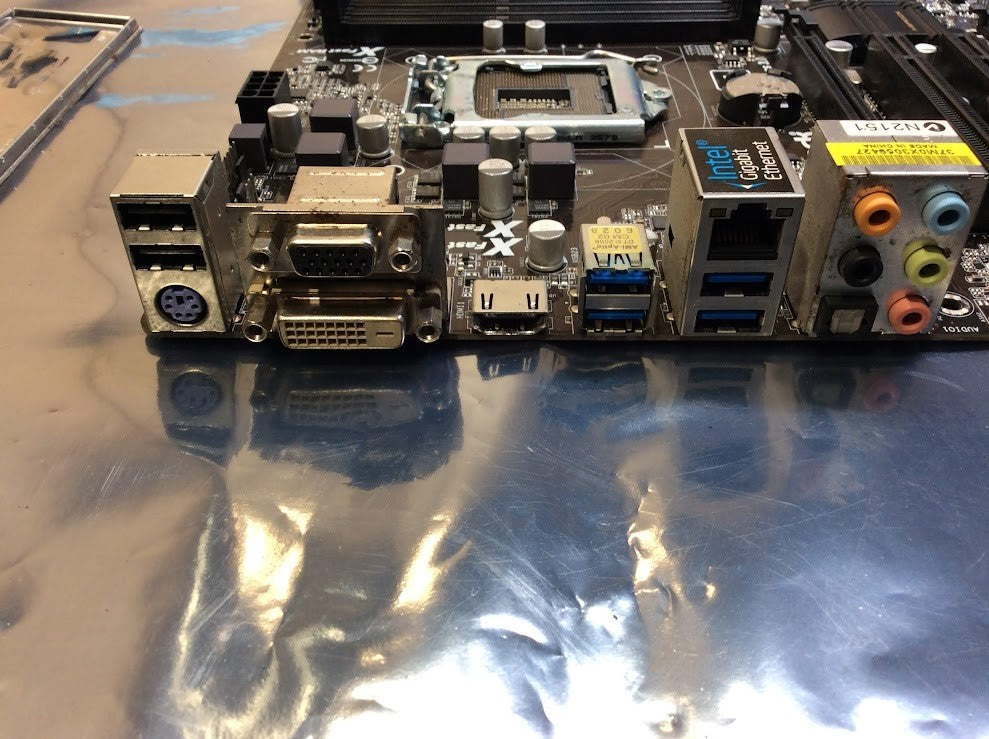 ASRock Z87M Pro4 Motherboard microATX LGA 1150 HDMI VGA DVI Intel Z87 [AU Stock]