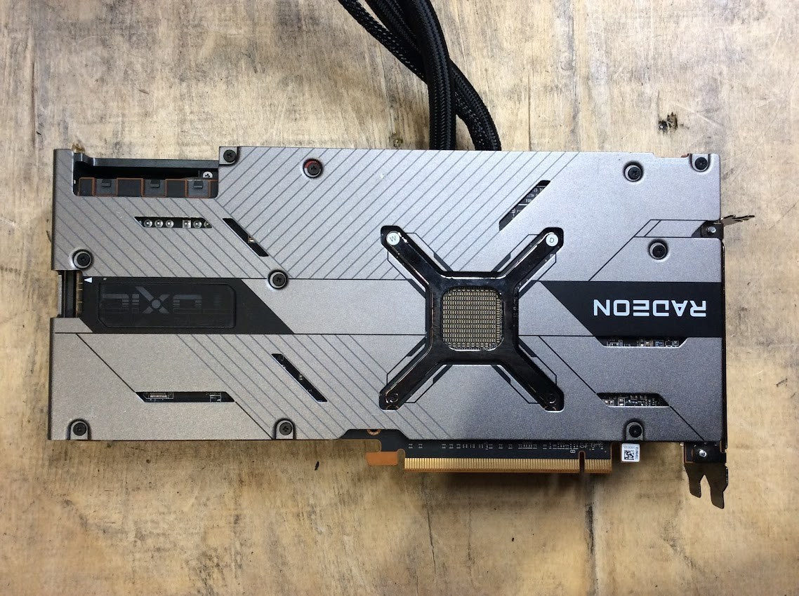 Sapphire TOXIC Radeon RX 6900 XT GAMING OC 16GB GDDR6 Liquid Cooled HDMI DP [AU]