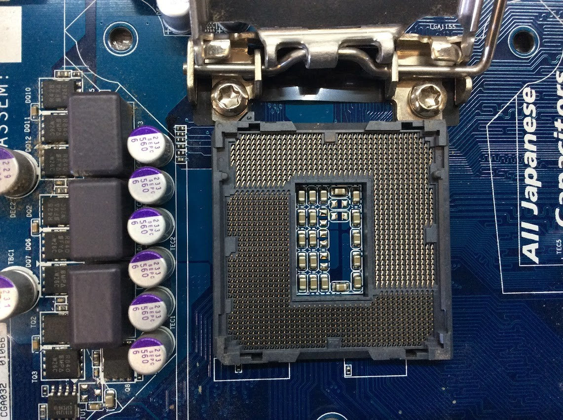 GIGABYTE GA-H77M-D3H Motherboard microATX DDR3 LGA 1155 VGA HDMI Intel H77 [AU]