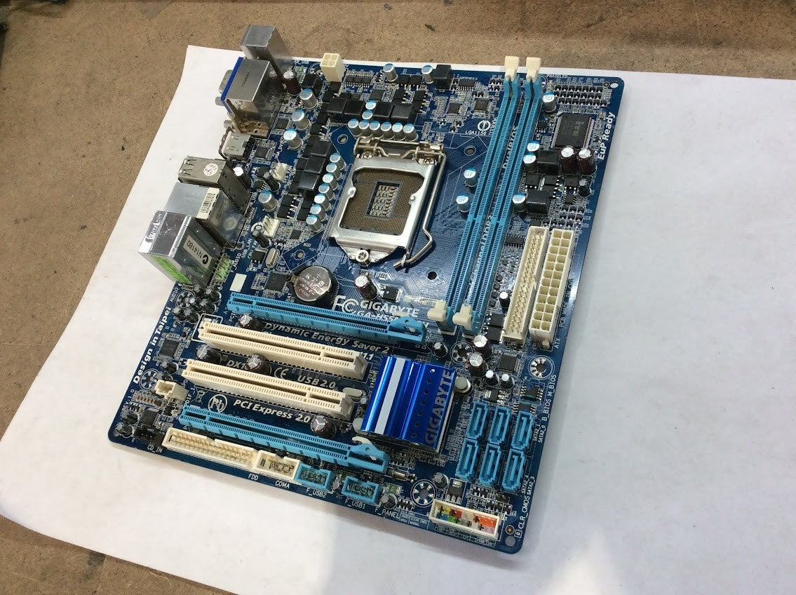 GIGABYTE GA-H55M-S2H Motherboard microATX LGA 1156 VGA HDMI DVI Intel H55 [AU]