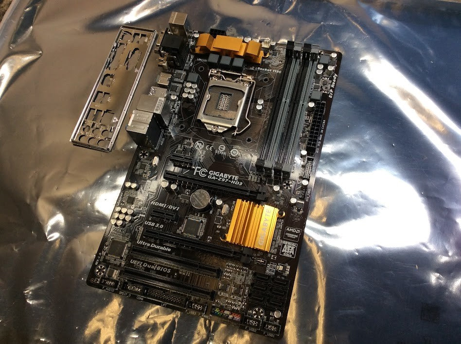 GIGABYTE GA-Z97-HD3 Motherboard ATX LGA 1150 HDMI DVI VGA Intel Z97 [AU Seller]