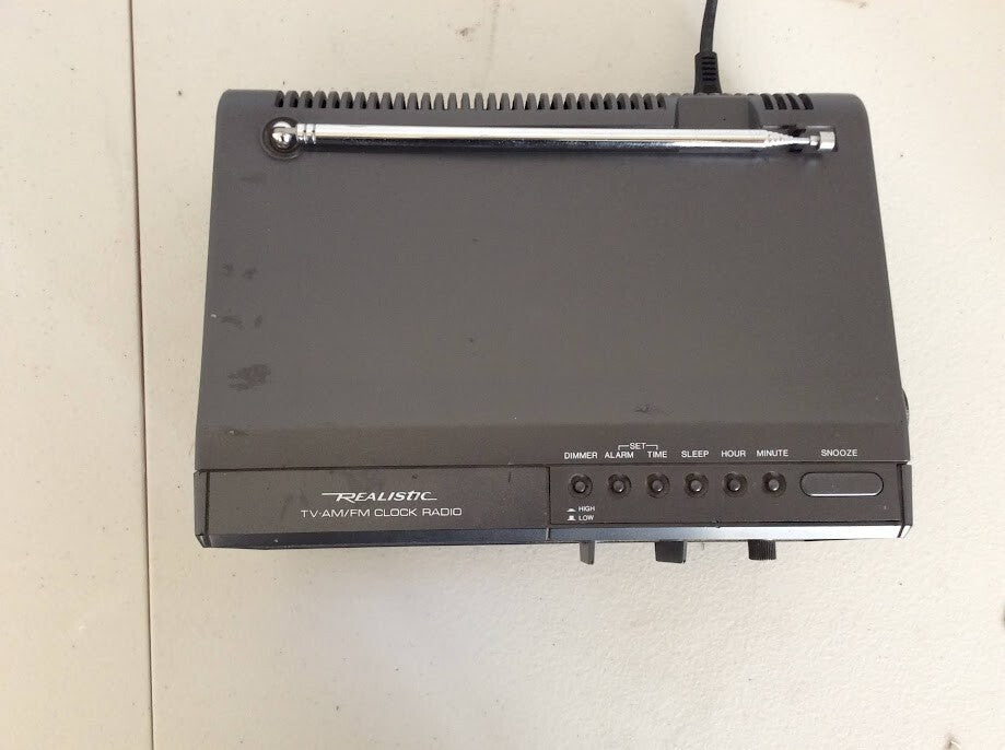 REALISTIC TV AM/FM CLOCK RADIO CHRONOVISON-1 240V 50Hz Au Seller