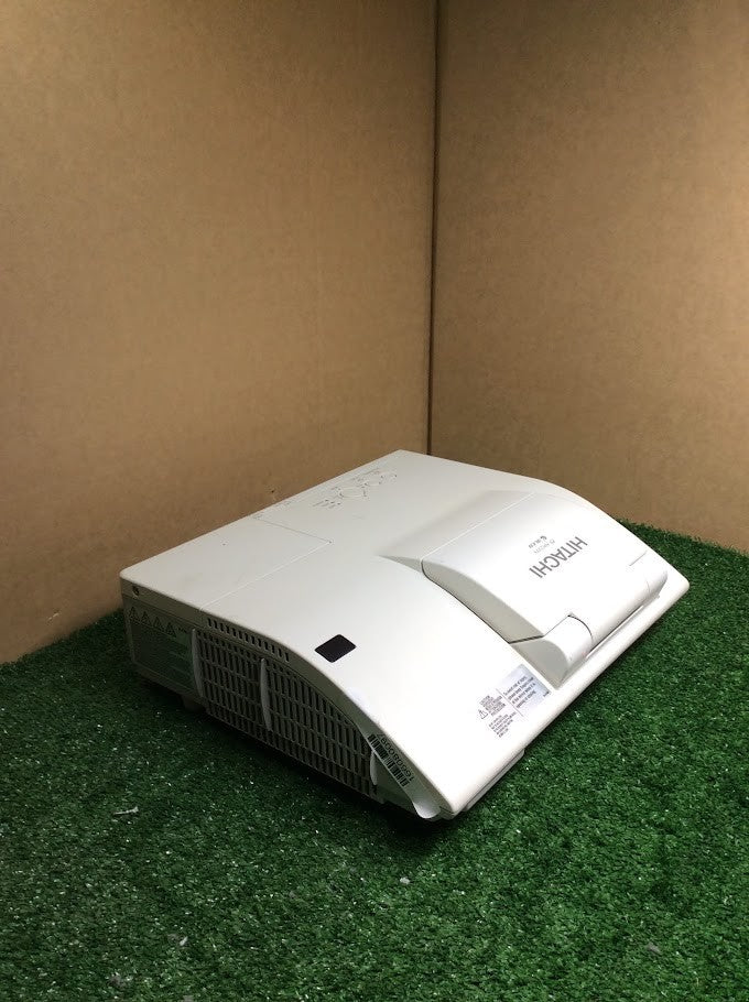 Hitachi CP-AW250N 3LCD WXGA Ultra Short Throw Projector HDMI LAMP HOURS 3544H