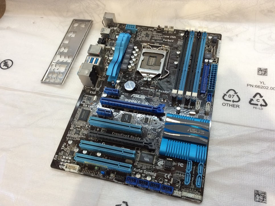 ASUS P8P67 LE Motherboard ATX LGA 1155/Socket H2 USB3.0 RJ-45 [AU Seller]