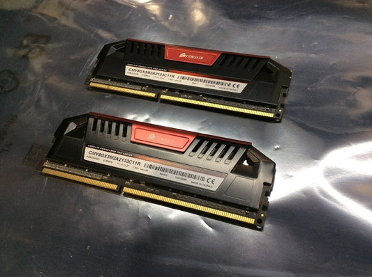 Corsair Vengeance Pro CMY8GX3M2A2133C11R Desktop Memory KIT OF 2 [AU Seller]
