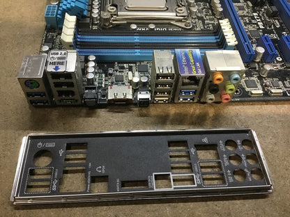 [AU] ASUS P9X79 Motherboard ATX LGA 2011 Intel X79 RJ-45 With CPU Intel i7-3820