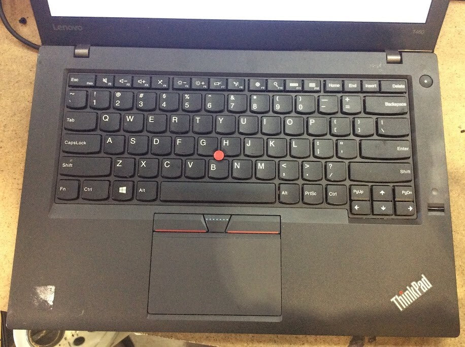 Lenovo ThinkPad T460 Laptop 14" i5-6300U@2.40GHz 8GBRAM 500GB Mini-DP HDMI B