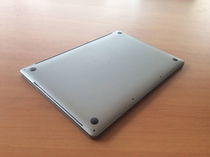 Apple Macbook Pro A2141 Laptop 16'' i9-9980HK@2.40GHz 32GBRAM 1TBSSD EMC3347 A-